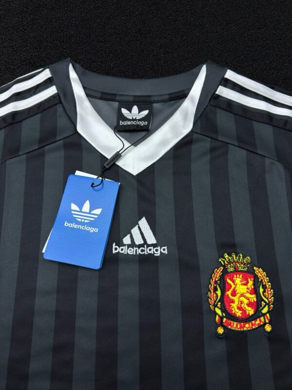 Balenciaga x Adidas Football Short Sleeve - 图片 4