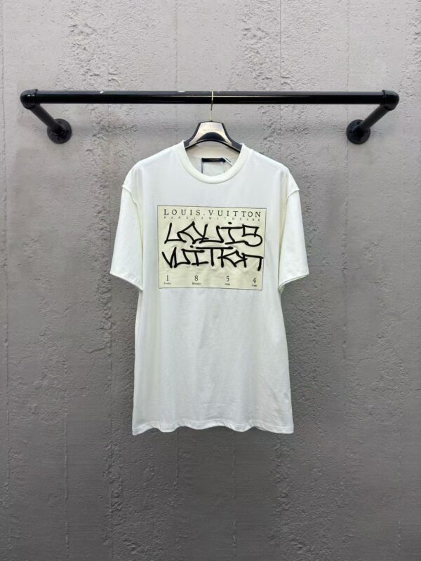 LOUIS VUITTON 1854 embroidered short sleeves