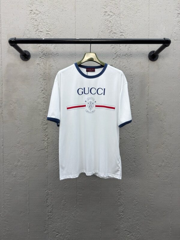 GUCCI SHORT SLEEVES WITH A WEB PRINT