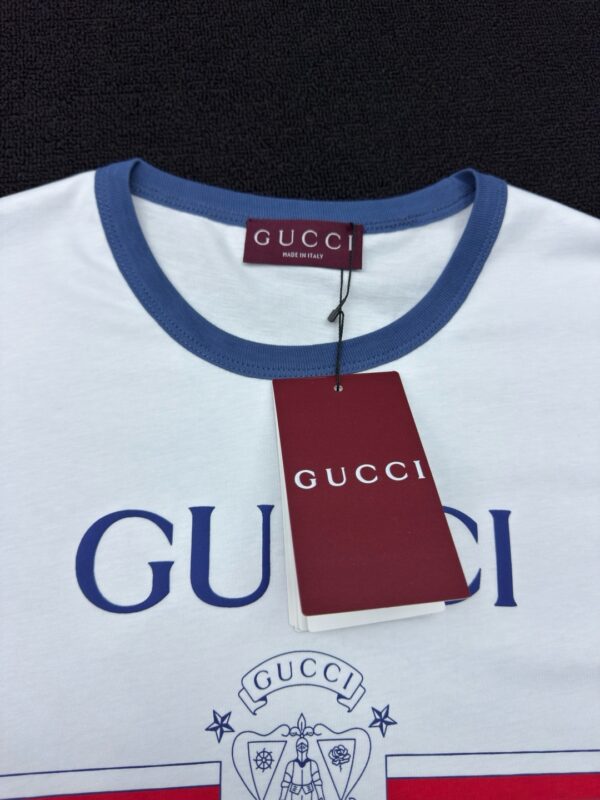 GUCCI SHORT SLEEVES WITH A WEB PRINT - 图片 4