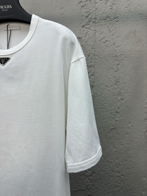 PRADA SHORT SLEEVES WITH TRIANGLE ON CHEST - 图片 7