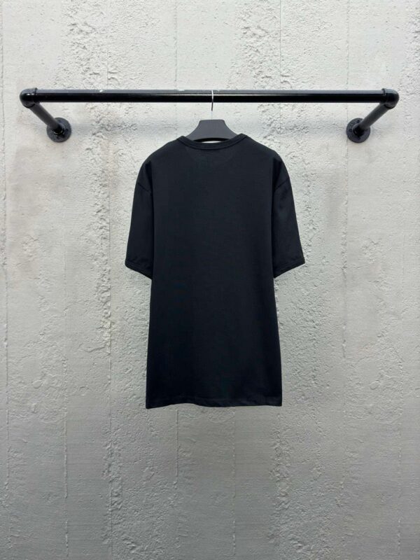 PRADA SHORT SLEEVES WITH TRIANGLE ON CHEST - 图片 3