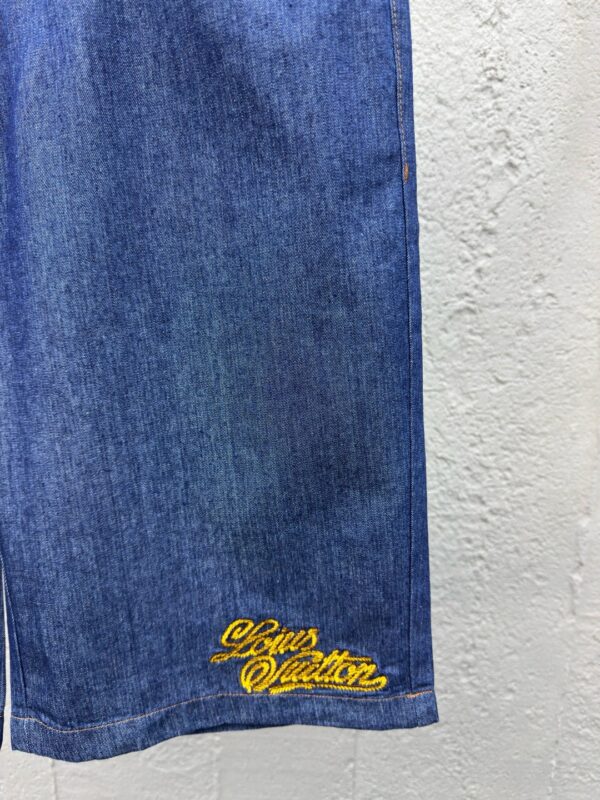 LOUIS VUITTON ROPE SIGNATURE LETTER-EMBROIDERED DENIM SHORTS - 图片 9