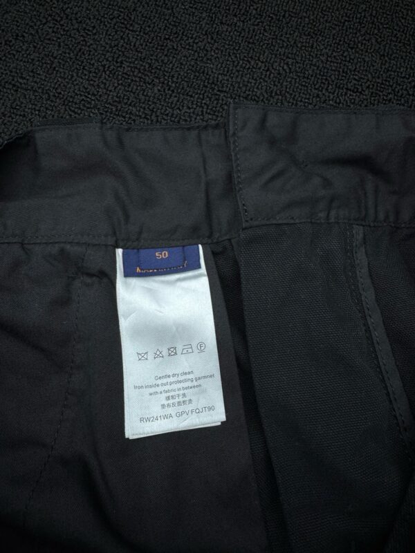 LOUIS VUITTON CARGO MULTI-POCKET SHORTS - 图片 12