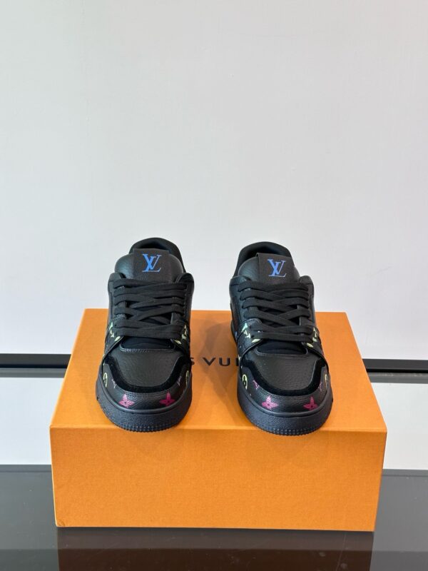 LV* Trainer series Takashi Murakami collaboration - 图片 8