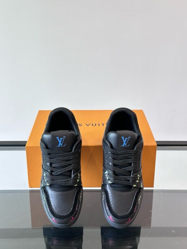 LV* Trainer series Takashi Murakami collaboration - 图片 10
