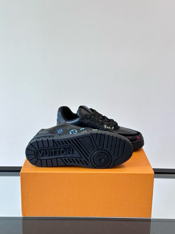LV* Trainer series Takashi Murakami collaboration - 图片 2