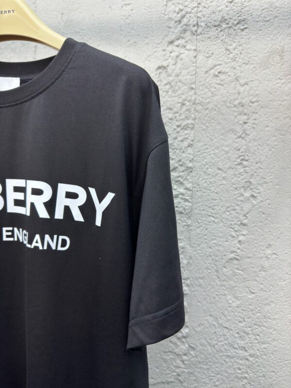BURBERRY Letter print pattern short sleeves - 图片 6