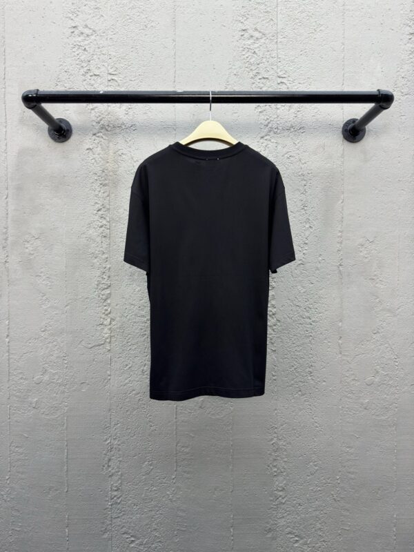 BURBERRY Letter print pattern short sleeves - 图片 2