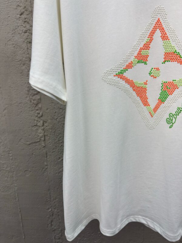 LOUIS VUITTON Four-leaf Clover Hot Beaded Short Sleeves - 图片 8