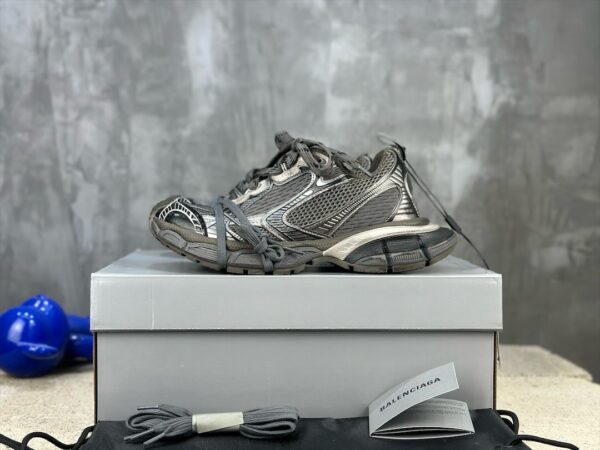 Balenciaga 9th Generation 3XL Sneaker Series - 图片 2