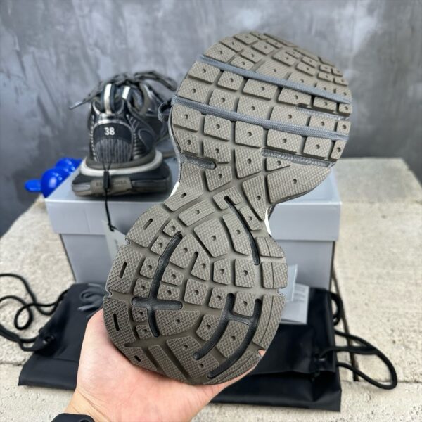 Balenciaga 9th Generation 3XL Sneaker Series - 图片 4