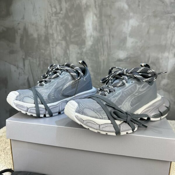 Balenciaga Nine Generations is the latest hit 3XL Sneaker series - 图片 9