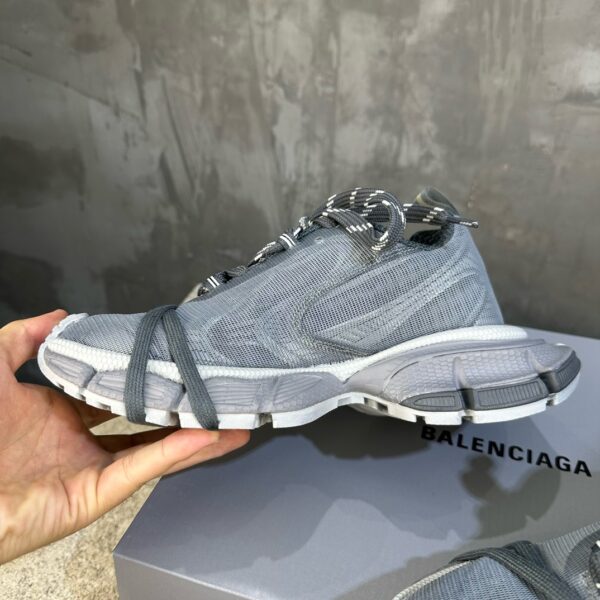 Balenciaga Nine Generations is the latest hit 3XL Sneaker series - 图片 8