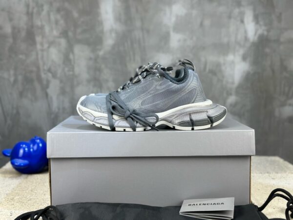 Balenciaga Nine Generations is the latest hit 3XL Sneaker series - 图片 6