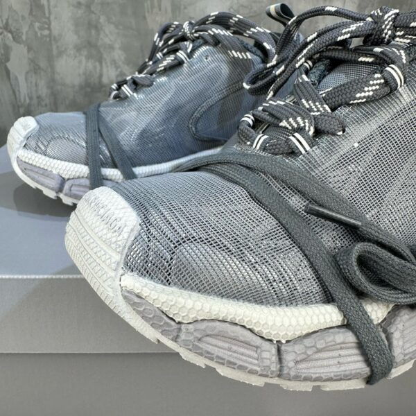 Balenciaga Nine Generations is the latest hit 3XL Sneaker series - 图片 4