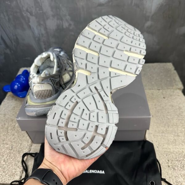Balenciaga 9th Generation 3XL Sneaker Series - 图片 2