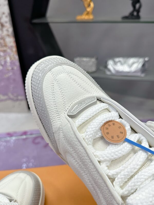 LV 2025 SS new official sync new colors 💗 Louis Vuitton catwalk skateboarding shoes are a hit - 图片 4