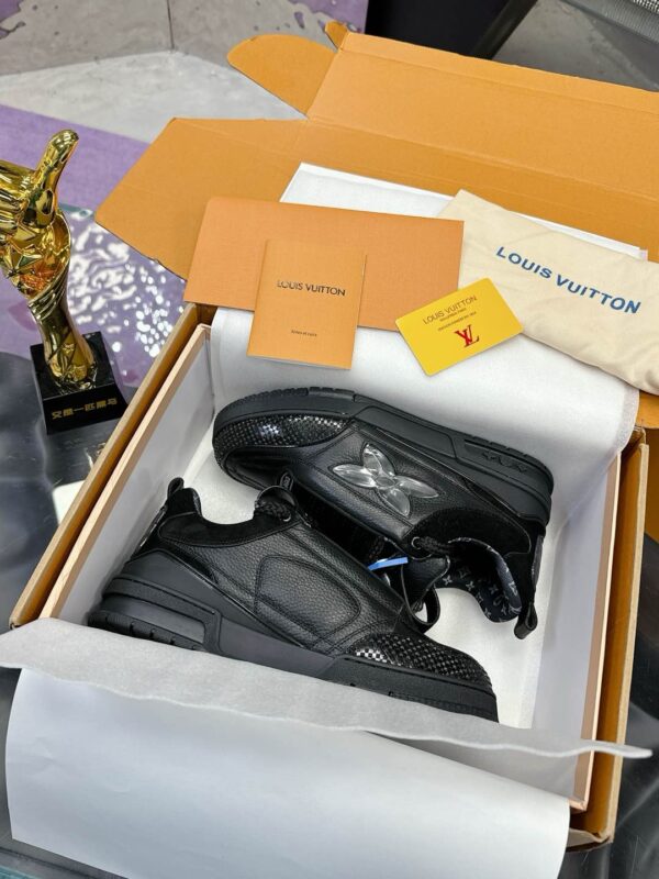 LV 2025 SS new official sync new colors 💗 Louis Vuitton catwalk skateboarding shoes are a hit - 图片 9