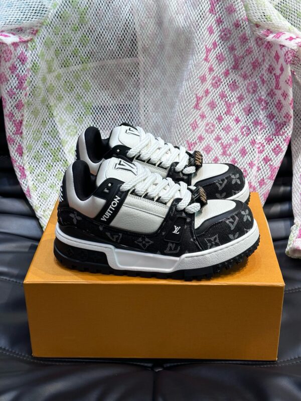 L Home New Color Matching Couples Casual Sports Shoes Skateboard Shoes - 图片 2
