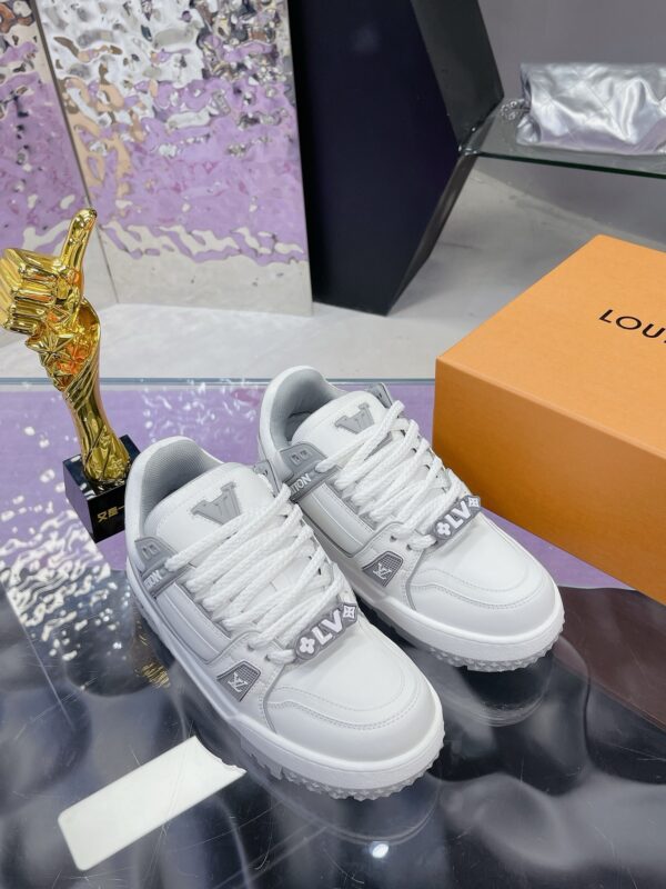L Home New Color Matching Couples Casual Sports Shoes Skateboard Shoes - 图片 15