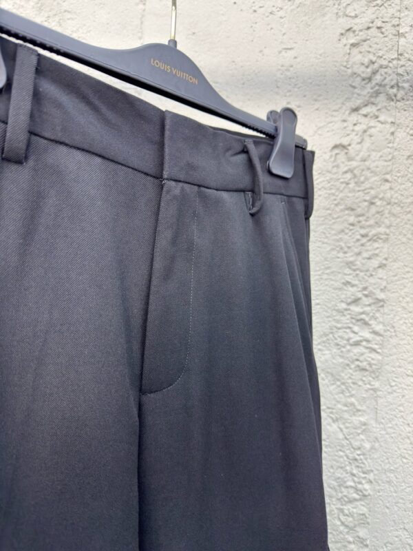 LOUIS VUITTON LABEL CARGO SHORTS - 图片 10