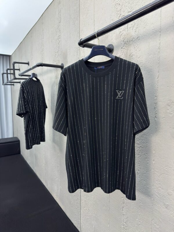 LOUIS VUITTON THIN STRIPES WITH DIAMOND LETTERING SHORT SLEEVES - 图片 10